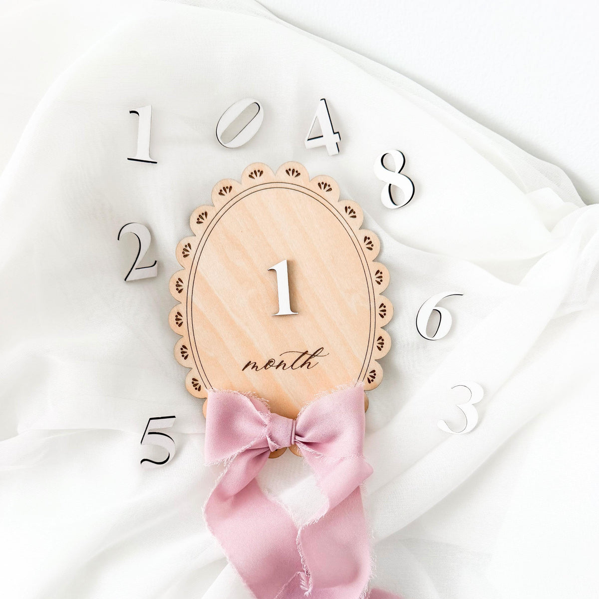 Baby Monthly Milestone Sign, Wooden Milestone Disc with Numbers, Newborn Monthly Photo Prop, Baby Milestone Tracker, Baby Shower Gift