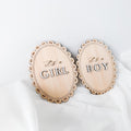 It's a Girl It's a Boy Sign, Wooden Gender Reveal Announcement, Baby Gender Reveal Photo Prop, Pregnancy Announcement, Baby Shower Decor