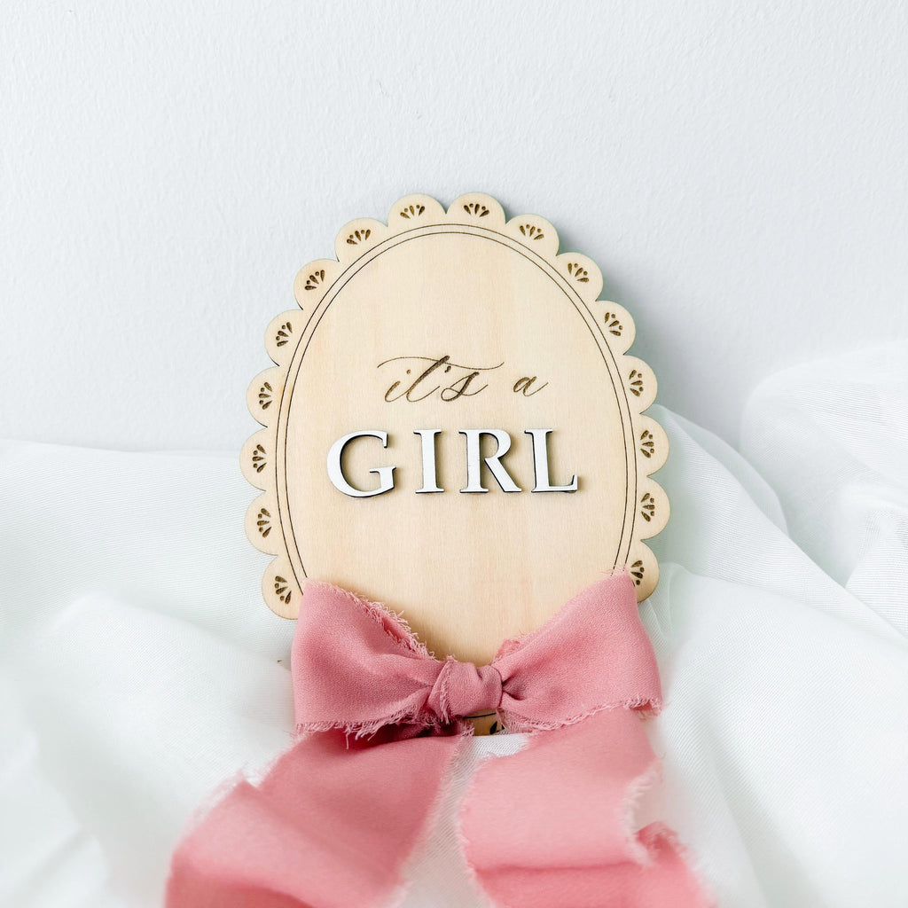 It's a Girl It's a Boy Sign, Wooden Gender Reveal Announcement, Baby Gender Reveal Photo Prop, Pregnancy Announcement, Baby Shower Decor