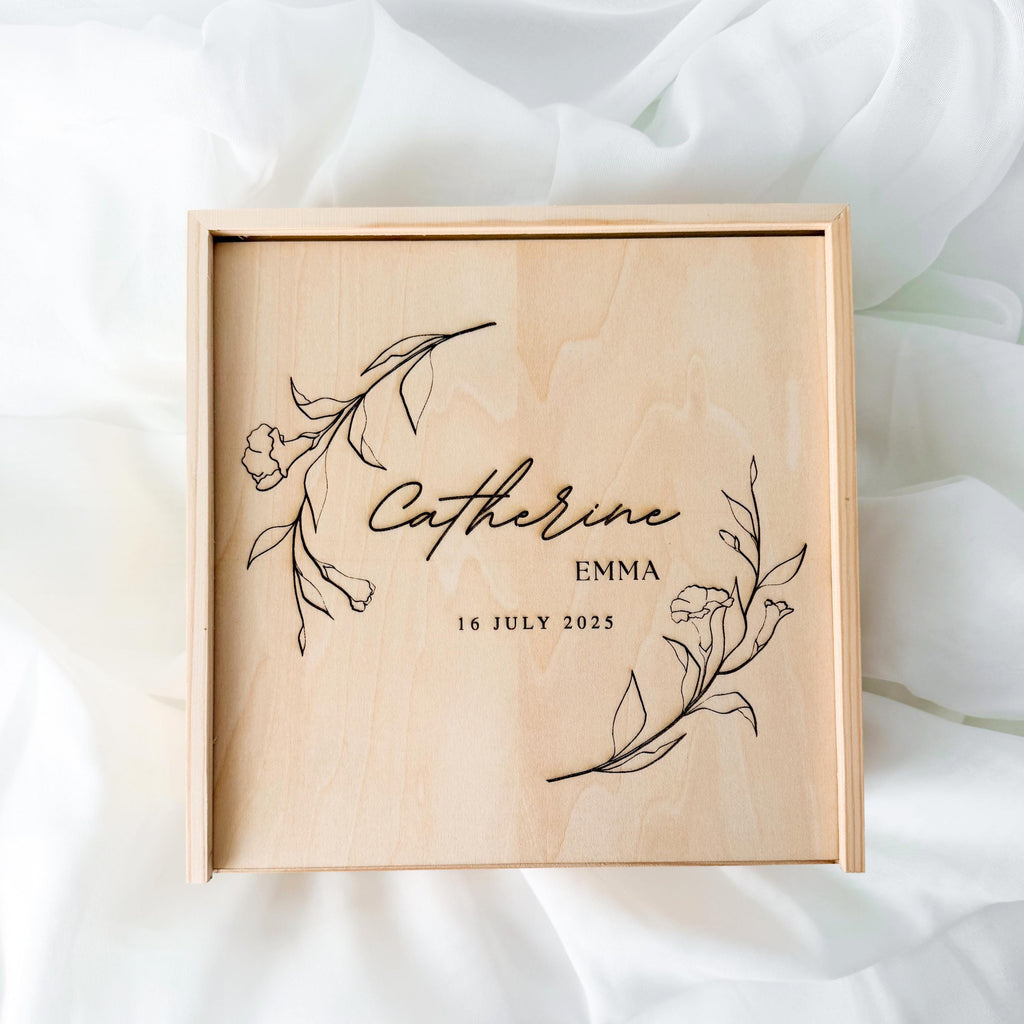 Minimalist Floral Baby Keepsake Box, Modern Newborn Memory Box, Birth Stats Box, Baby Girl Keepsake Gift, Baby Shower Gift