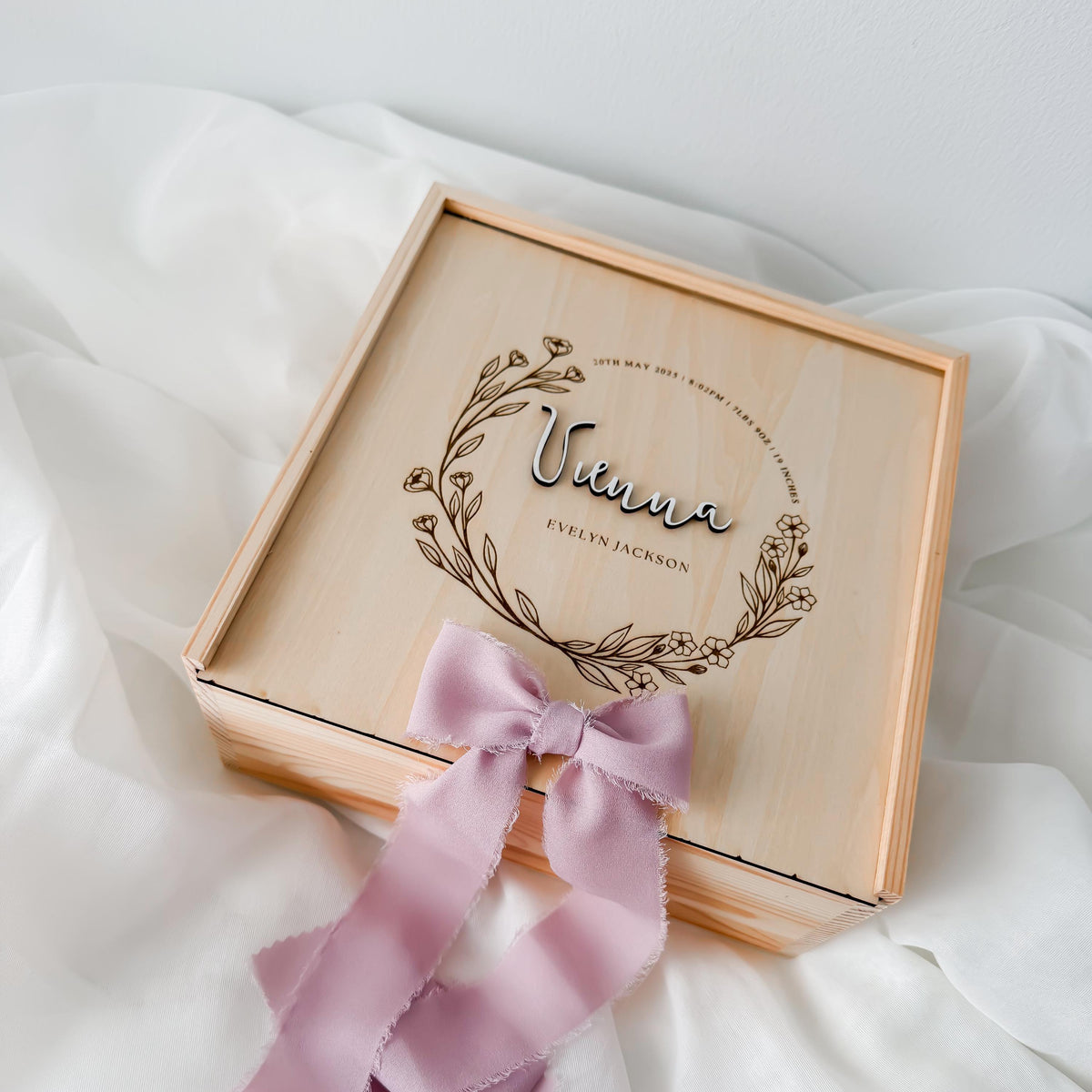 Boho Floral Baby Keepsake Box, Wildflower Wreath Memory Box, Newborn Birth Stats Box, Baby Girl Keepsake Gift, Baby Shower Gift